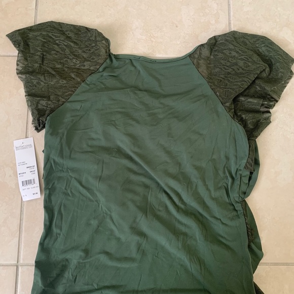 🥳 3 for $30! Notations Green Shirt - Picture 3 of 3